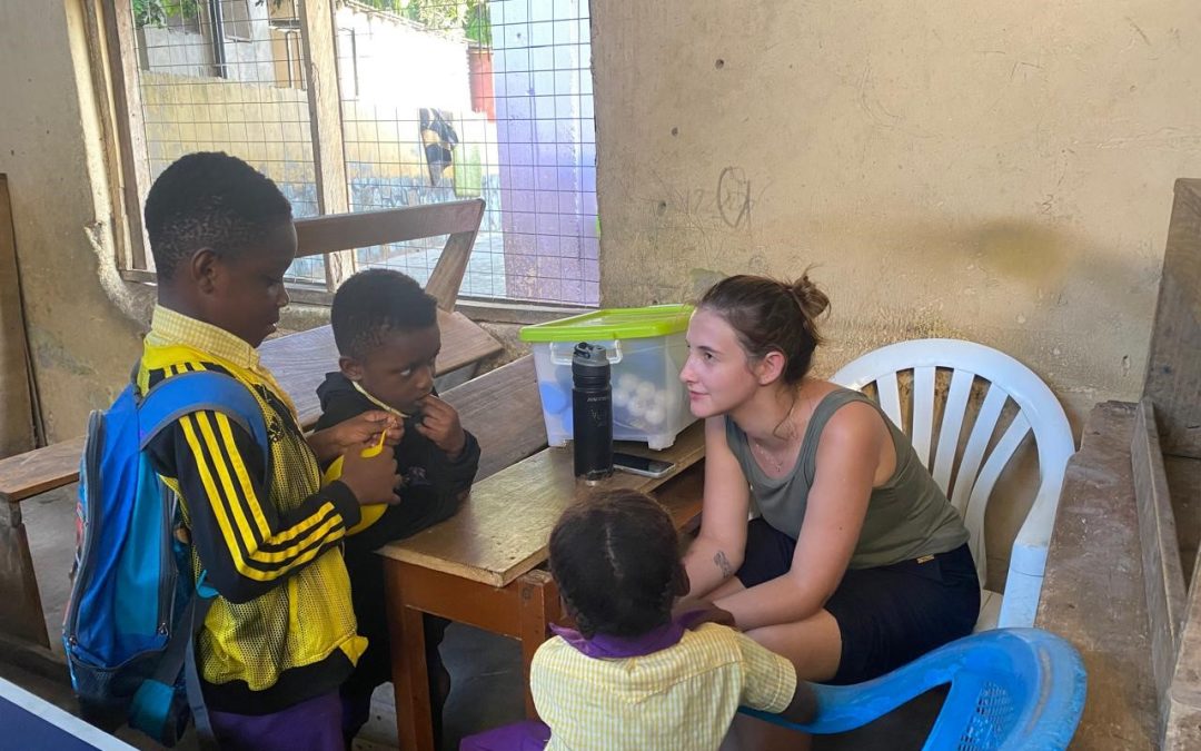Global Impact: A Brazilian Volunteer’s Journey with Elfacares Foundation in Ghana